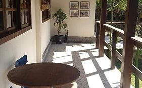 Suites Sítio do Sol